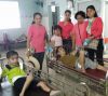 Hoa Sen Việt từ thiện tặng quà cho các em bé bị bệnh bại não & người già yếu bại liệt tại Đồng Nai, 24 tháng 9, 2017 - anh 1